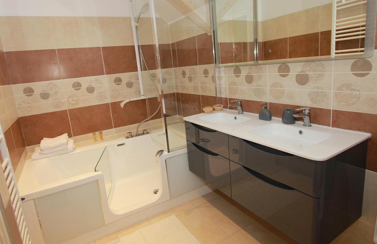 Maison Labbey Commes Bagian luar foto